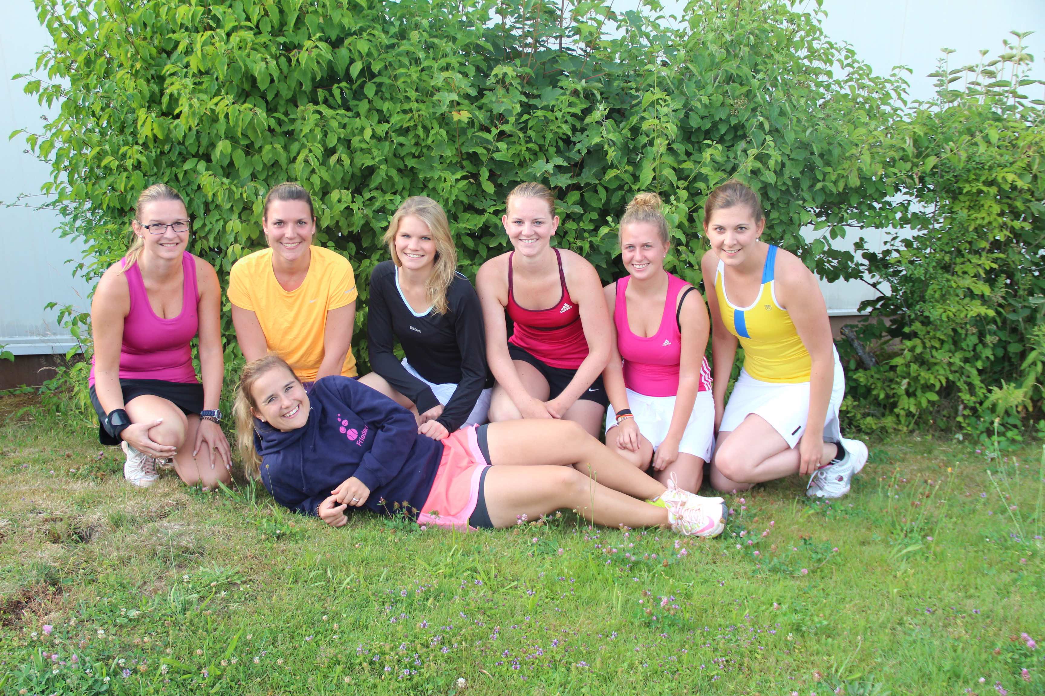 Damen1 2015 WEB